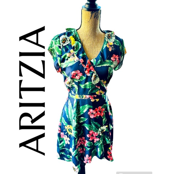 Sunday Best Dresses & Skirts - 👗Sunday Best Savoy Wrap Dress👗